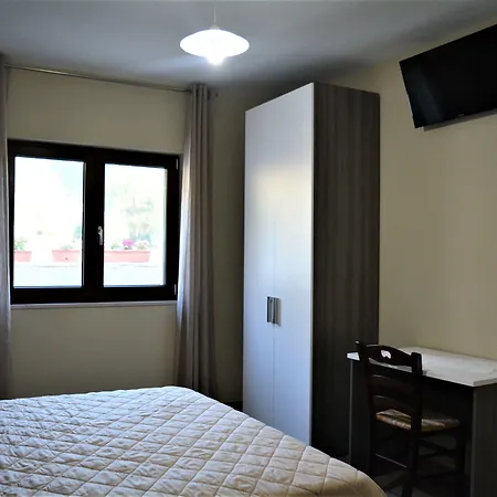 Spazio Natura Oda ve Kahvaltı 3*