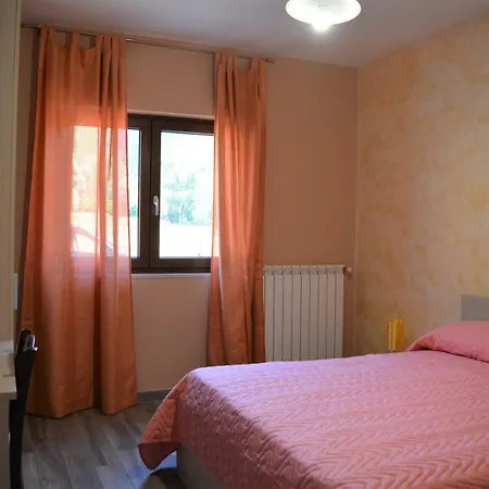 Spazio Natura Oda ve Kahvaltı Castelmezzano